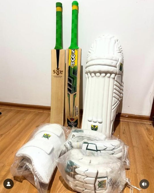 Premium Customised Cricket Gear for Juniors: 2026 Buying Guide